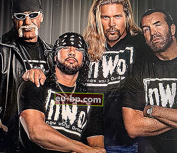 Hulk Hogan Bersama Big Kev, X dan Scott