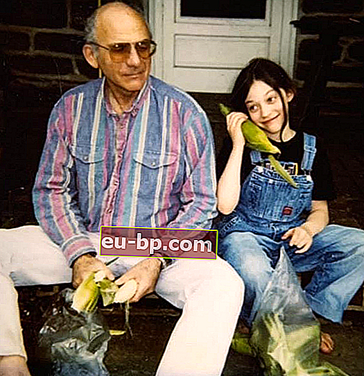 カット・デニングスと彼女の父親