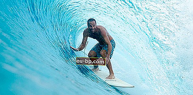 Jack Johnson Surfing